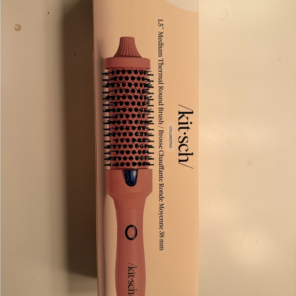 Kitsch Pink Thermal Round Brush with Black Bristles